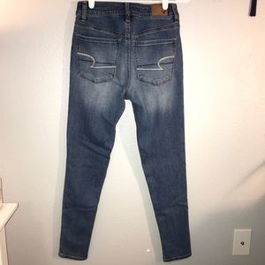 American Eagle Outfitter hi rise jeans